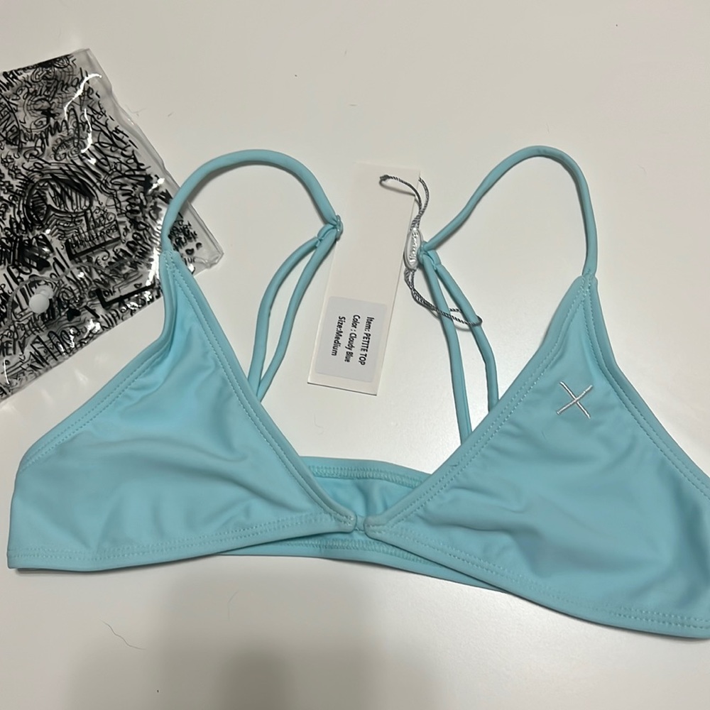 BOUTINELA -cloudy blue petite top in size medium